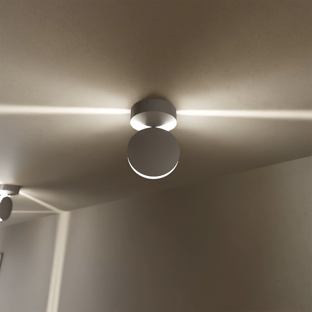Lisslune | NovaWall LED Wall Light with Color Changing Design